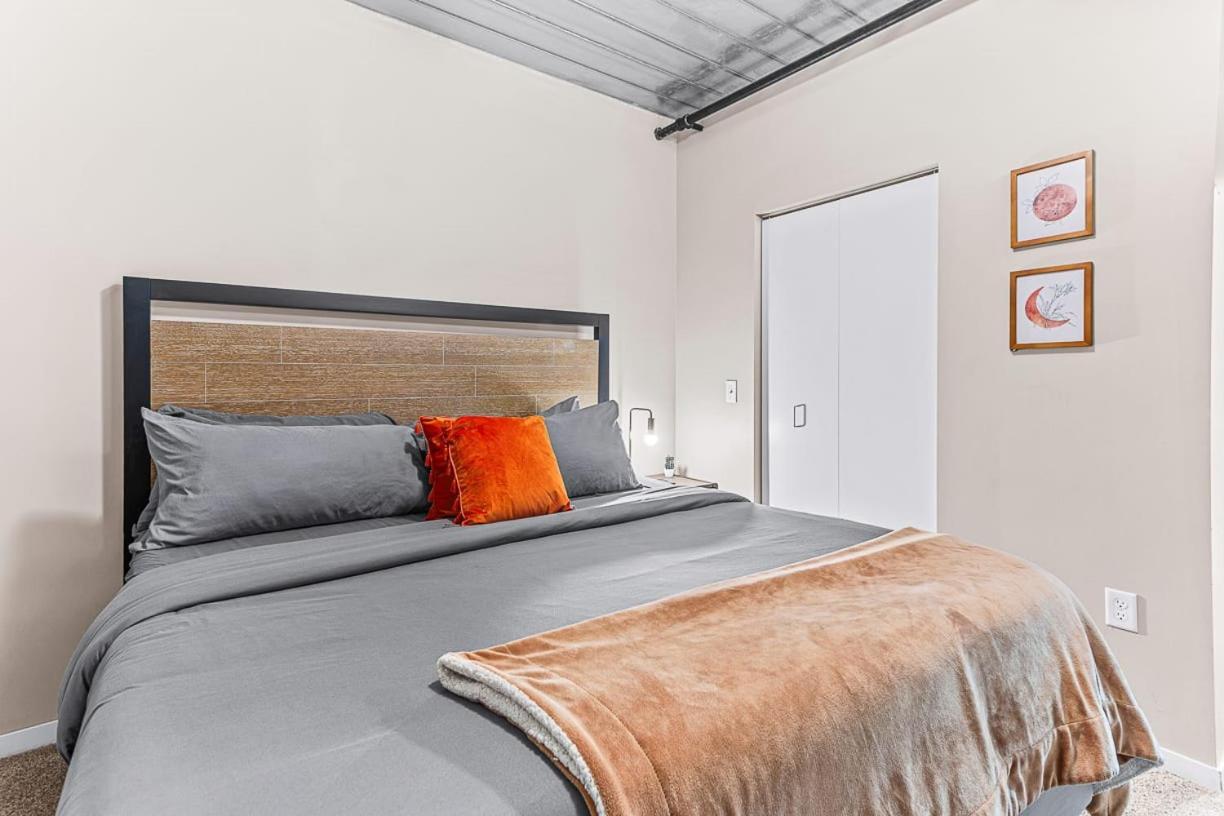 Spacious 2 King Bed Downtown Central To It All 앤아버 외부 사진
